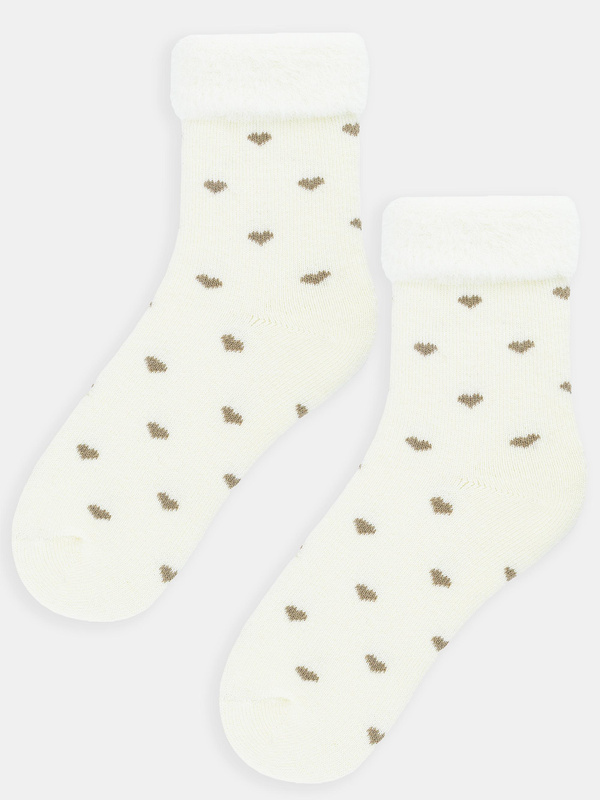 Słodkie skarpetki damskie w serca z prawdziwą wełną SB137 ecru - Noviti
