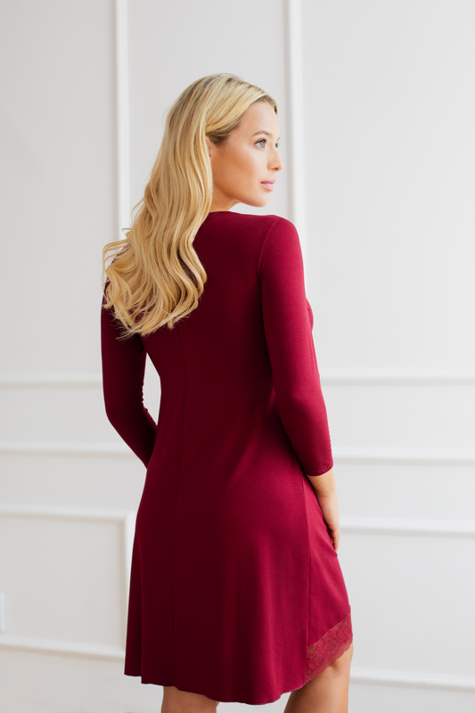 Elegancka koszula nocna z koronkowym obszyciem Babella THELMA