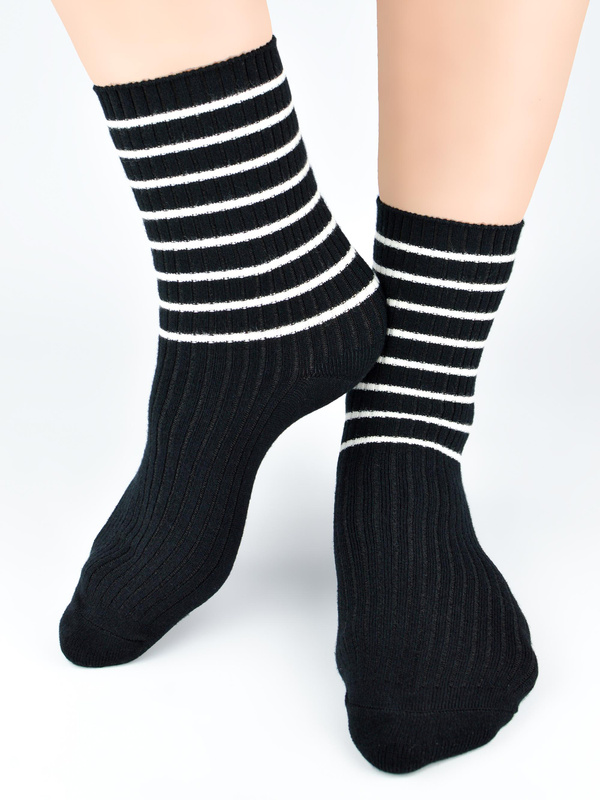 Skarpety damskie z wełną w paski SB140 czarne - Noviti