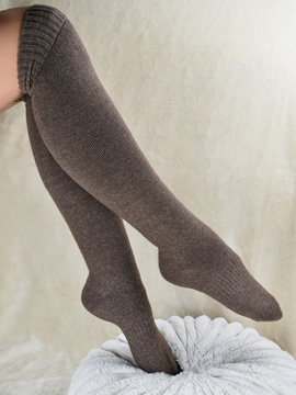 Brązowe gładkie zakolanówki damskie Noviti SF033