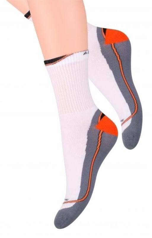 Sportowe bawełniane skarpetki Steven 026 w ciemniejszej tonacji