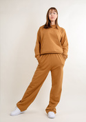 Komplet sportowy bluza z kapturem i "kangurką" oraz szerokie spodnie Dk-k-b8 - brąz bawełna - Dkaren
