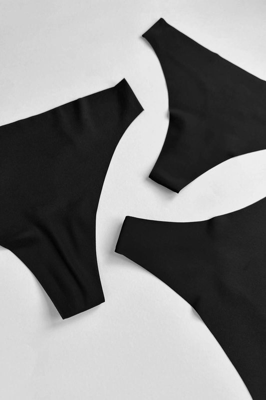 Stringi bezszwowe trójpak- czarny (BLANCA/S/CZARNY) - Gorteks