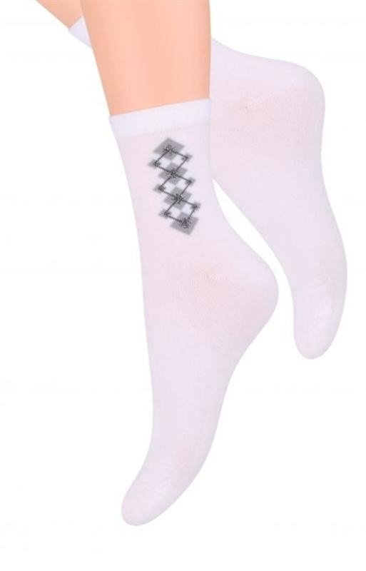 Jasne skarpetki we wzorki Steven 099