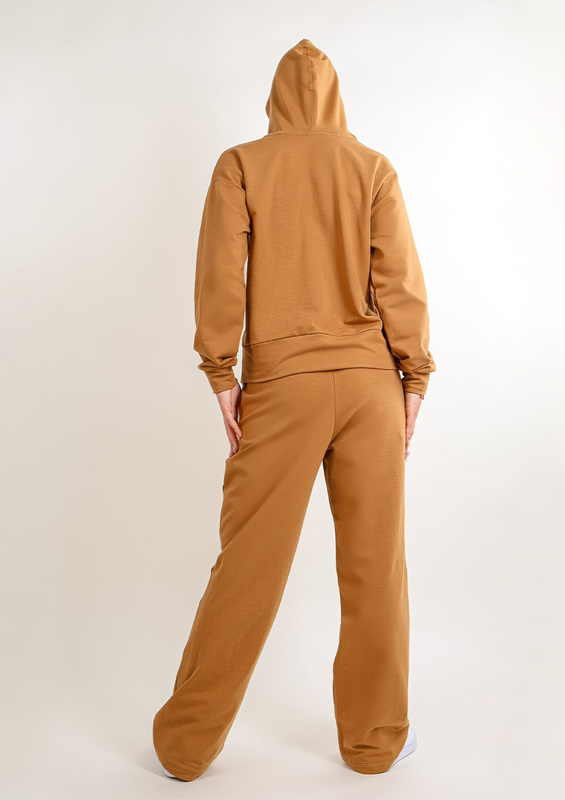 Komplet sportowy bluza z kapturem i "kangurką" oraz szerokie spodnie Dk-k-b8 - brąz bawełna - Dkaren