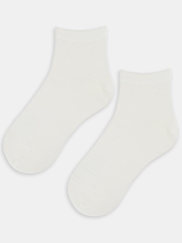 Skarpetki damskie z jebwabiem wzorki ecru - Noviti SB129