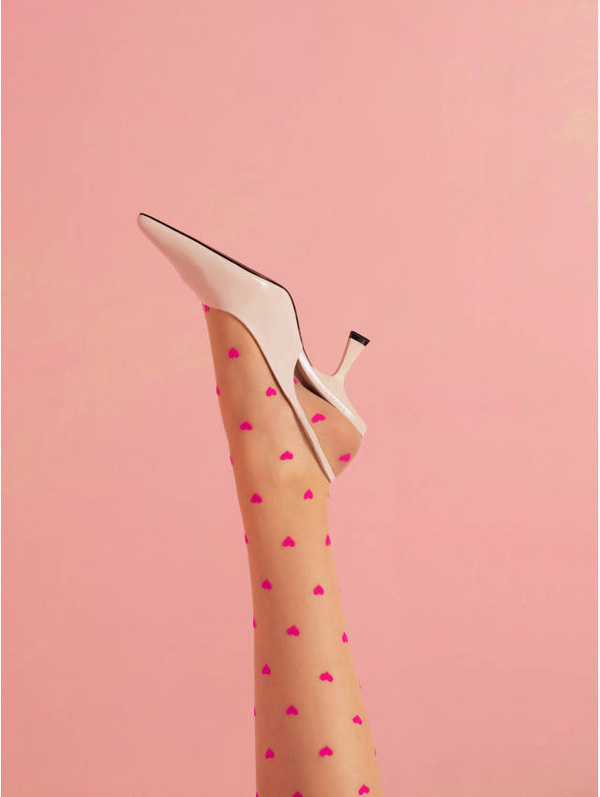 Cieliste pończochy do paska Fiore LOVE BOOSTER w serduszka różowe