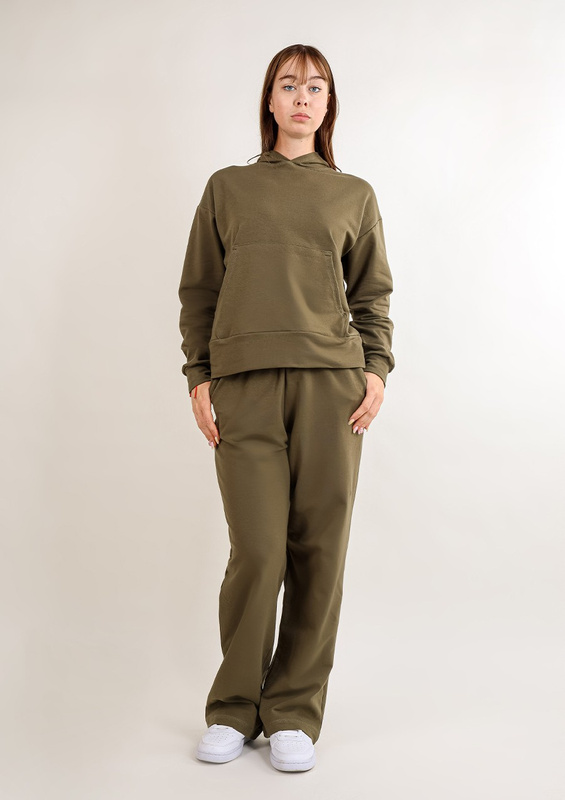 Komplet sportowy bluza z kapturem i "kangurką" oraz szerokie spodnie Dk-k-b8 - khaki bawełna - Dkaren