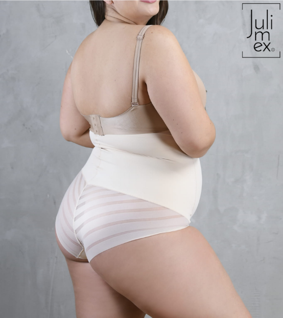 Wysokie, beżowe bezszwowe figi modelujące Julimex 141 Maxi Super High