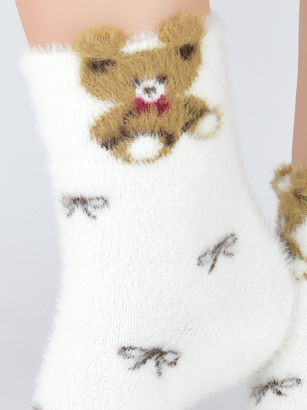 Puchate Skarpetki z misiem i kokardkami SP006 ecru - Noviti
