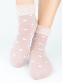 Słodkie skarpetki damskie w serca z prawdziwą wełną SB137 pudrowy róż - Noviti