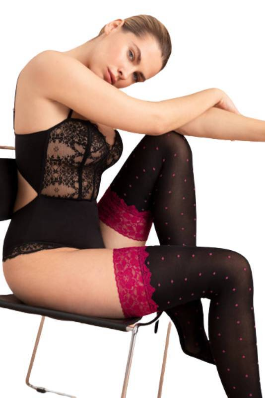 Półkryjące, samonośne czarne pończochy Fiore VOLCAN 40 DEN z różową koronką